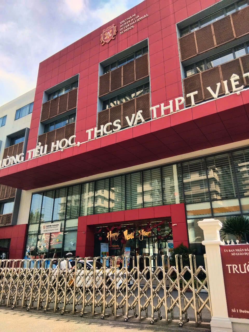 Hình ảnh Cosmo City (12)